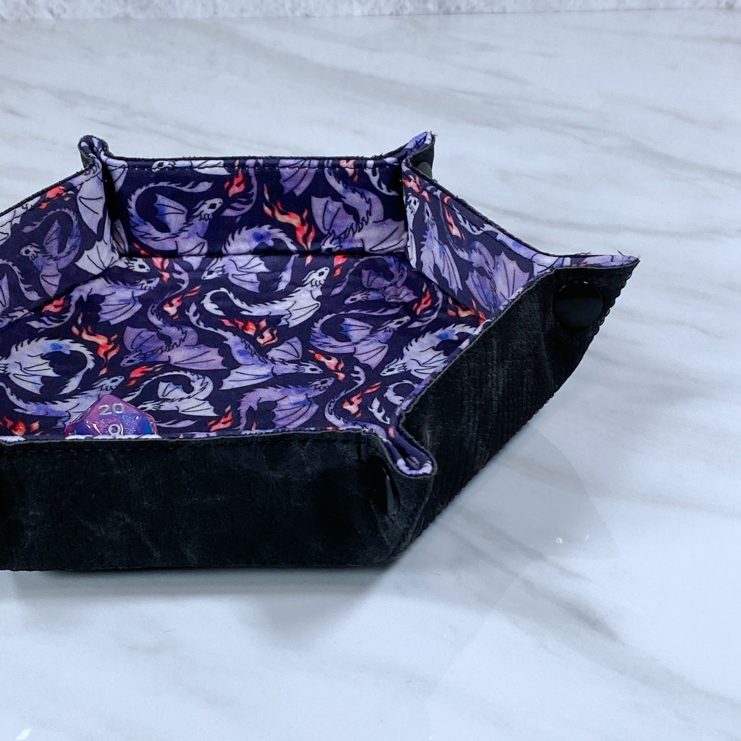 Small Dragons Hex Snap Dice Tray