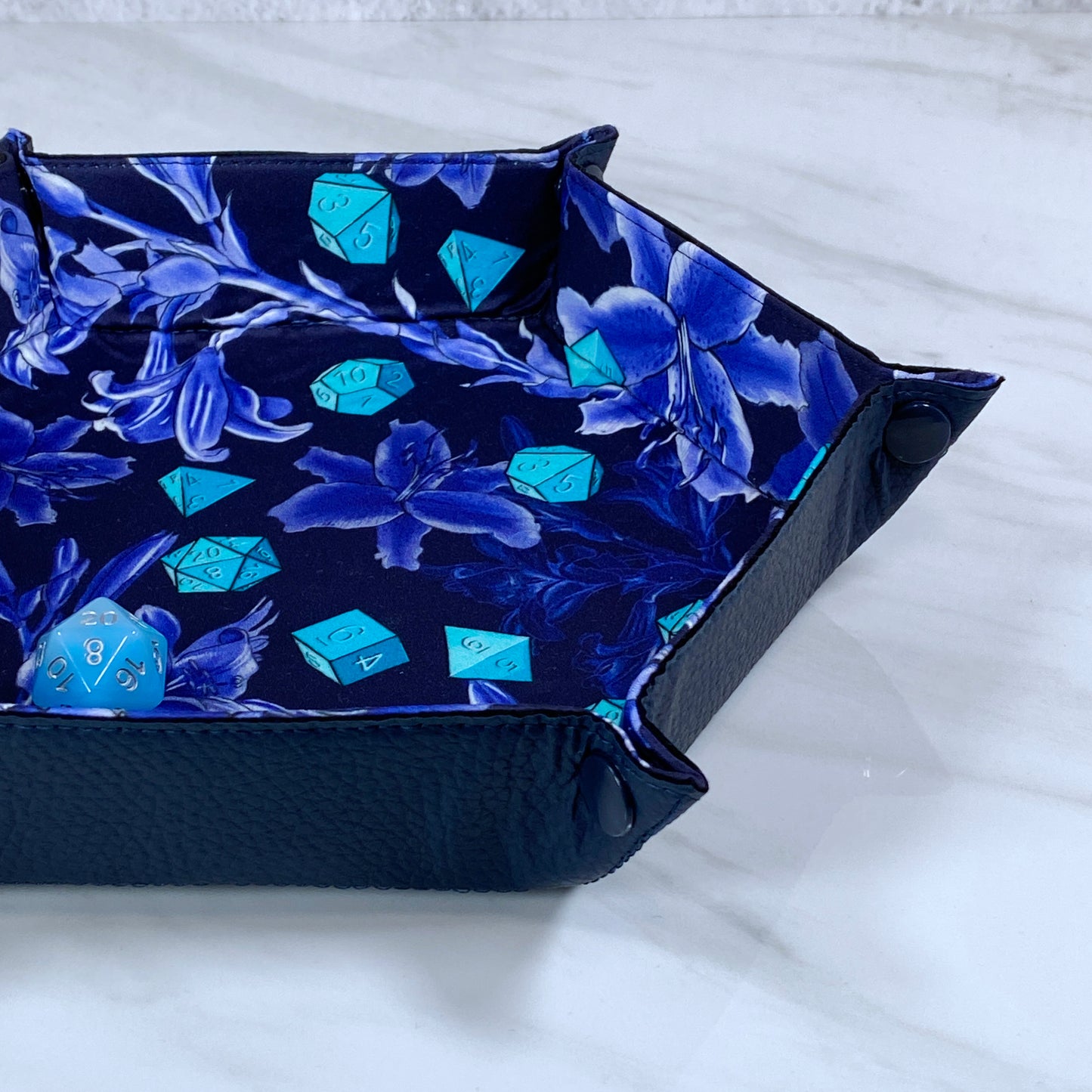 Floral Dice Hex Snap Dice Tray