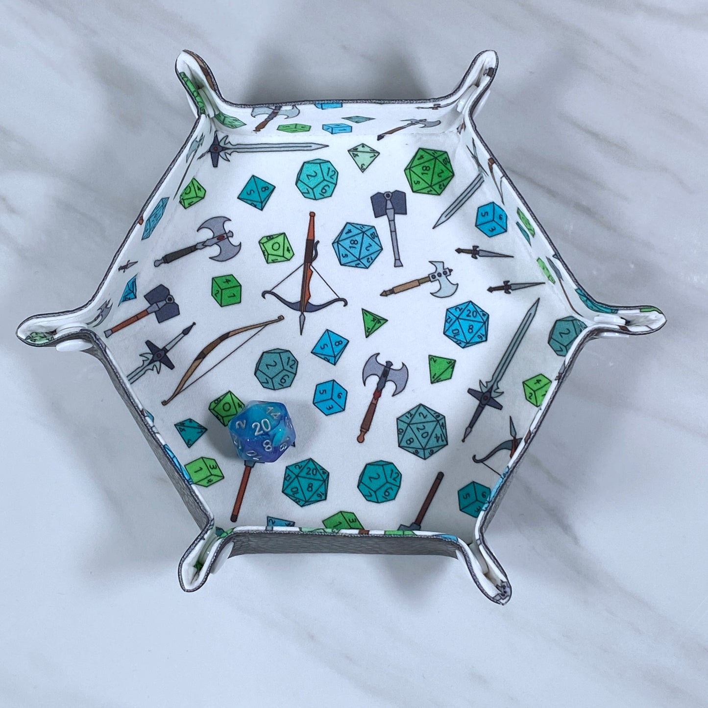 Choose Your Weapon Hex Snap Dice Tray