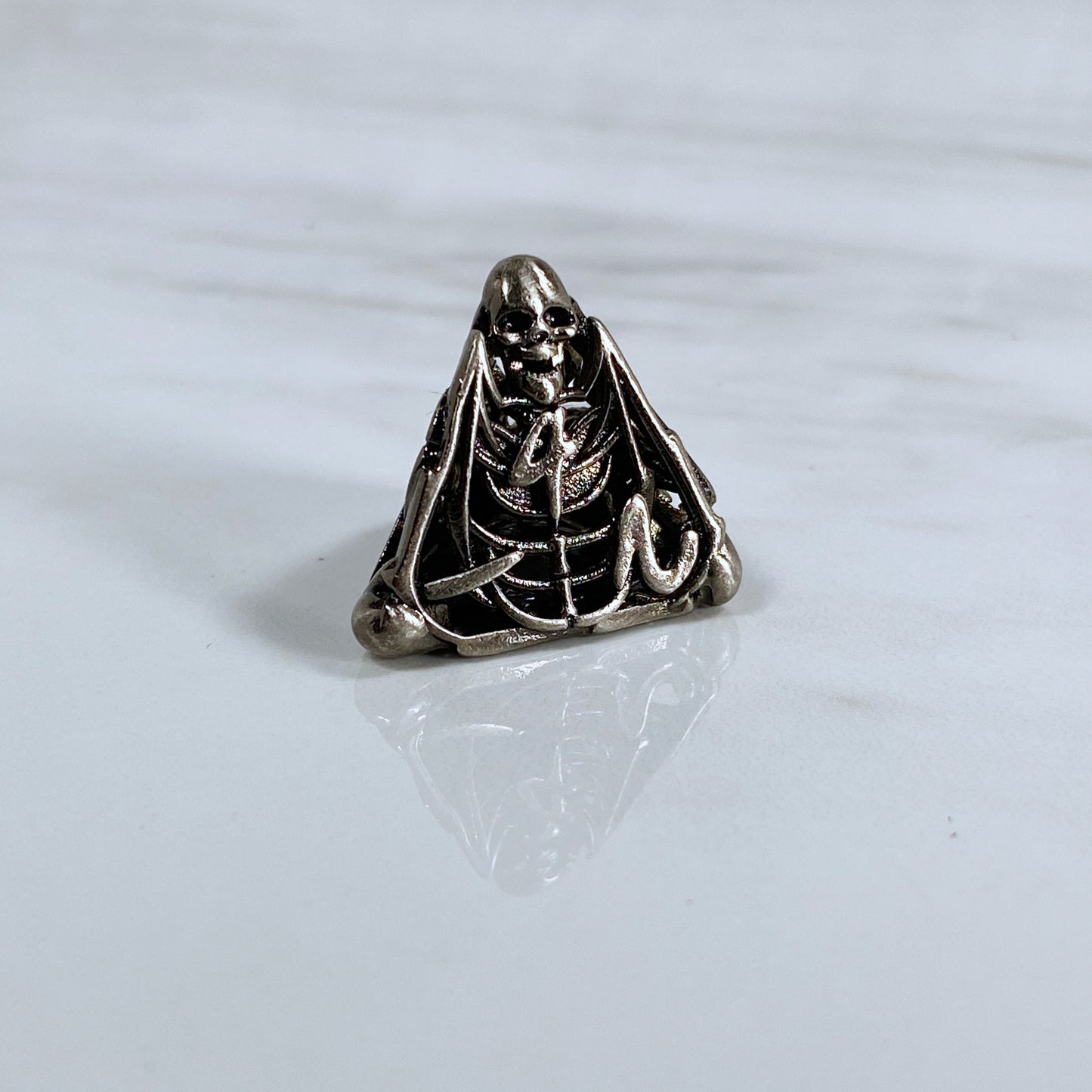 Memento Mori Hollow Metal Dice
