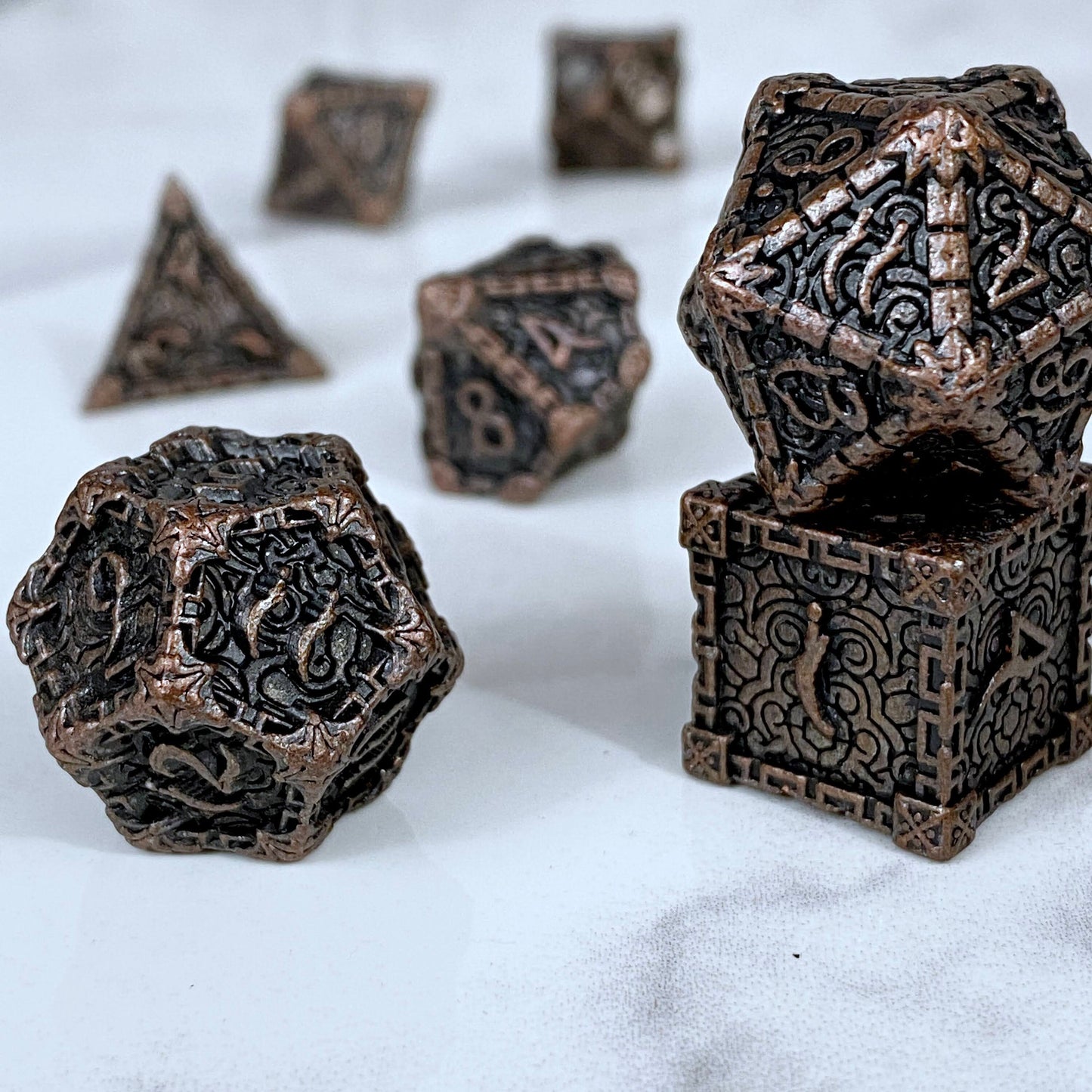 Dagger of Venom, Copper-tone