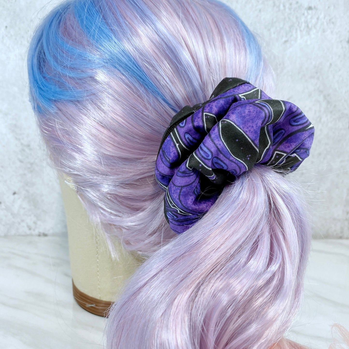 Tentacle Mimic Scrunchie