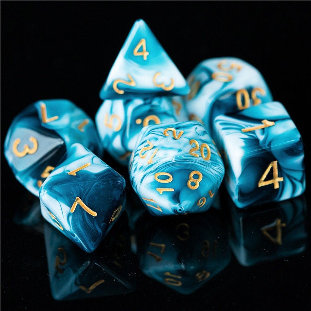 Fundamentals Blue & White Dice