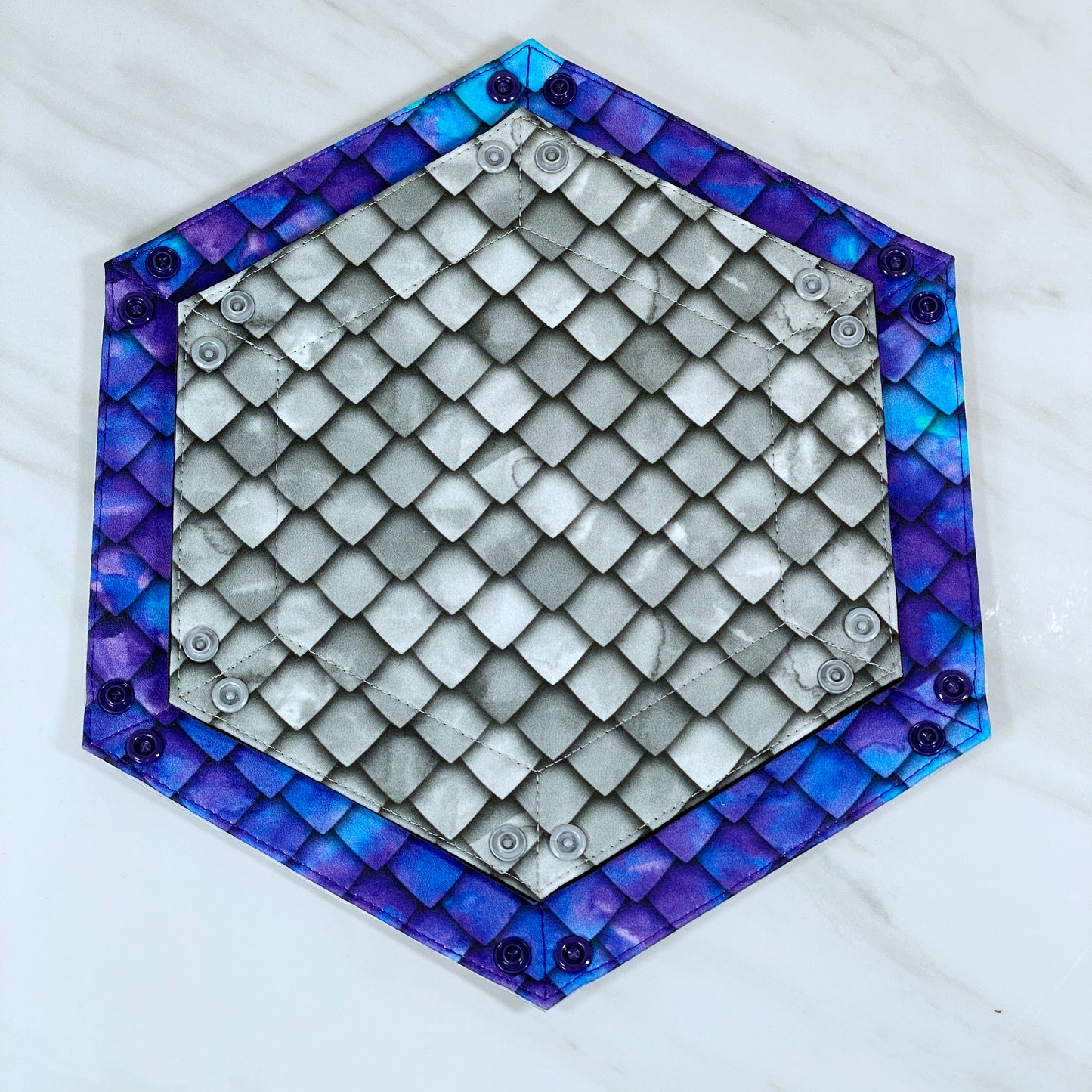 Dragon Scale Hex Snap Dice Tray
