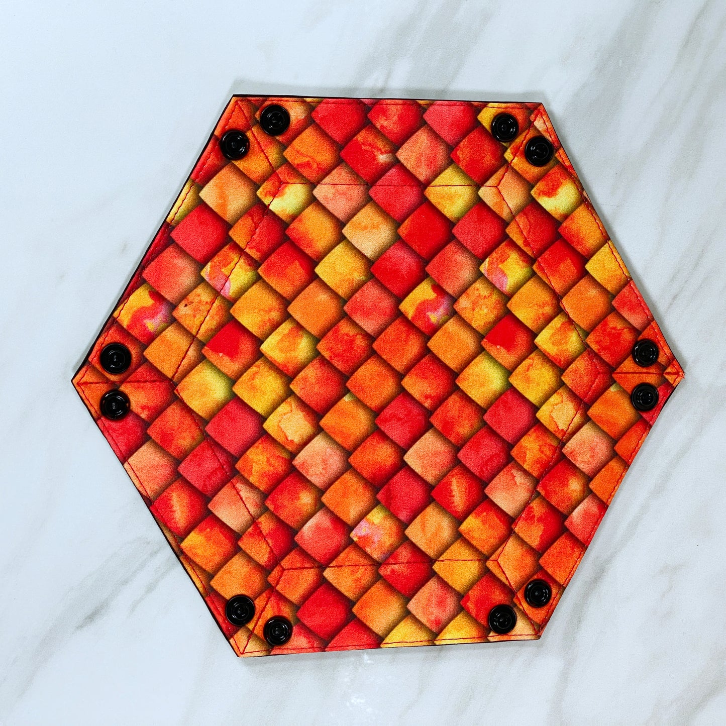 Dragon Scale Hex Snap Dice Tray