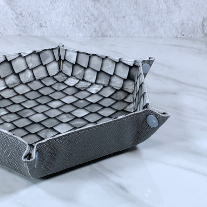 Dragon Scale Hex Snap Dice Tray