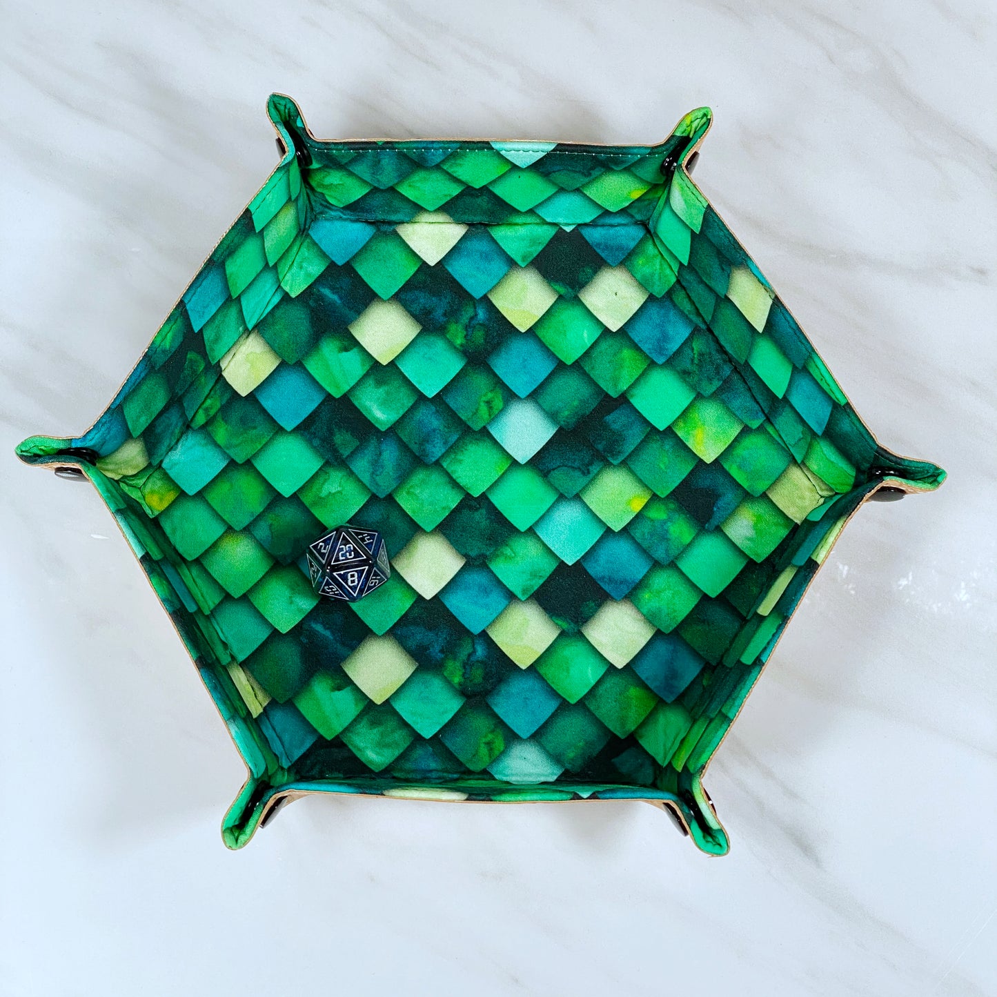 Dragon Scale Hex Snap Dice Tray