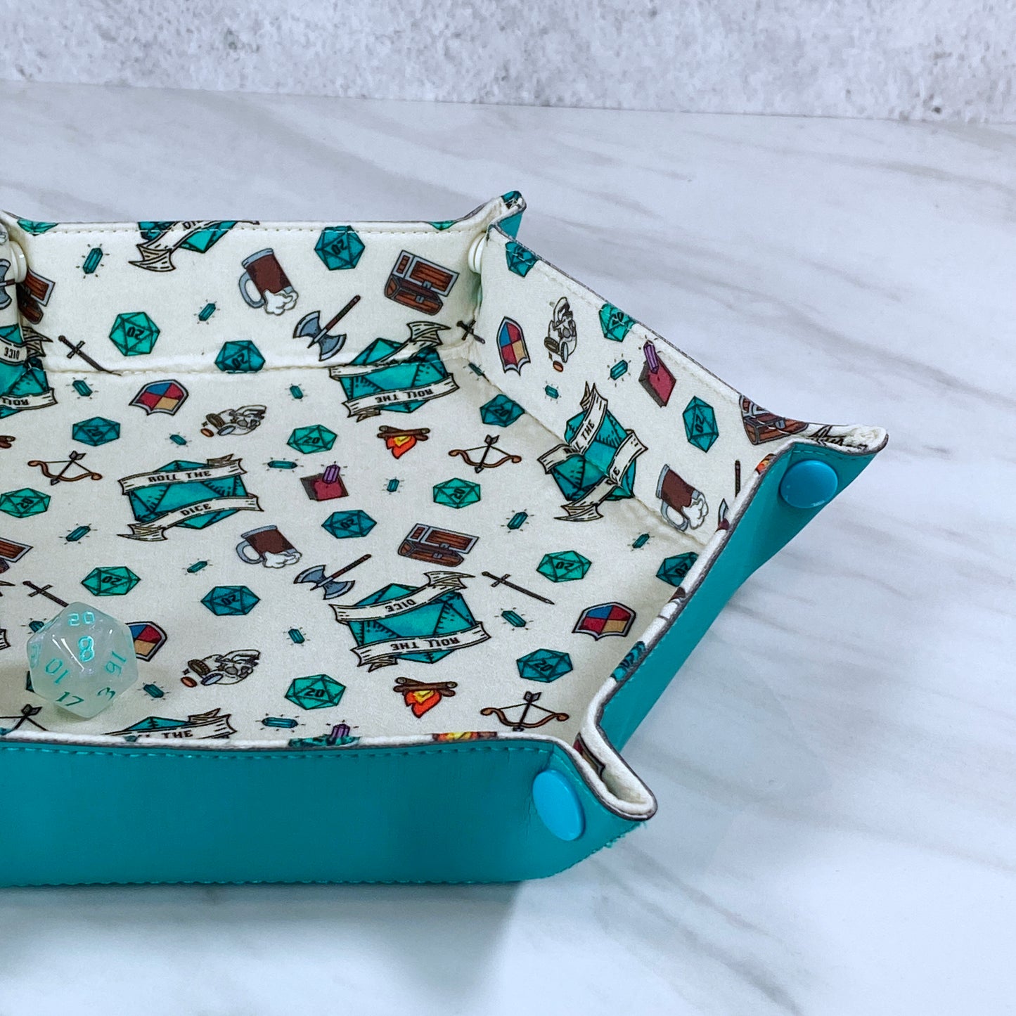 Roll The Dice Hex Snap Dice Tray