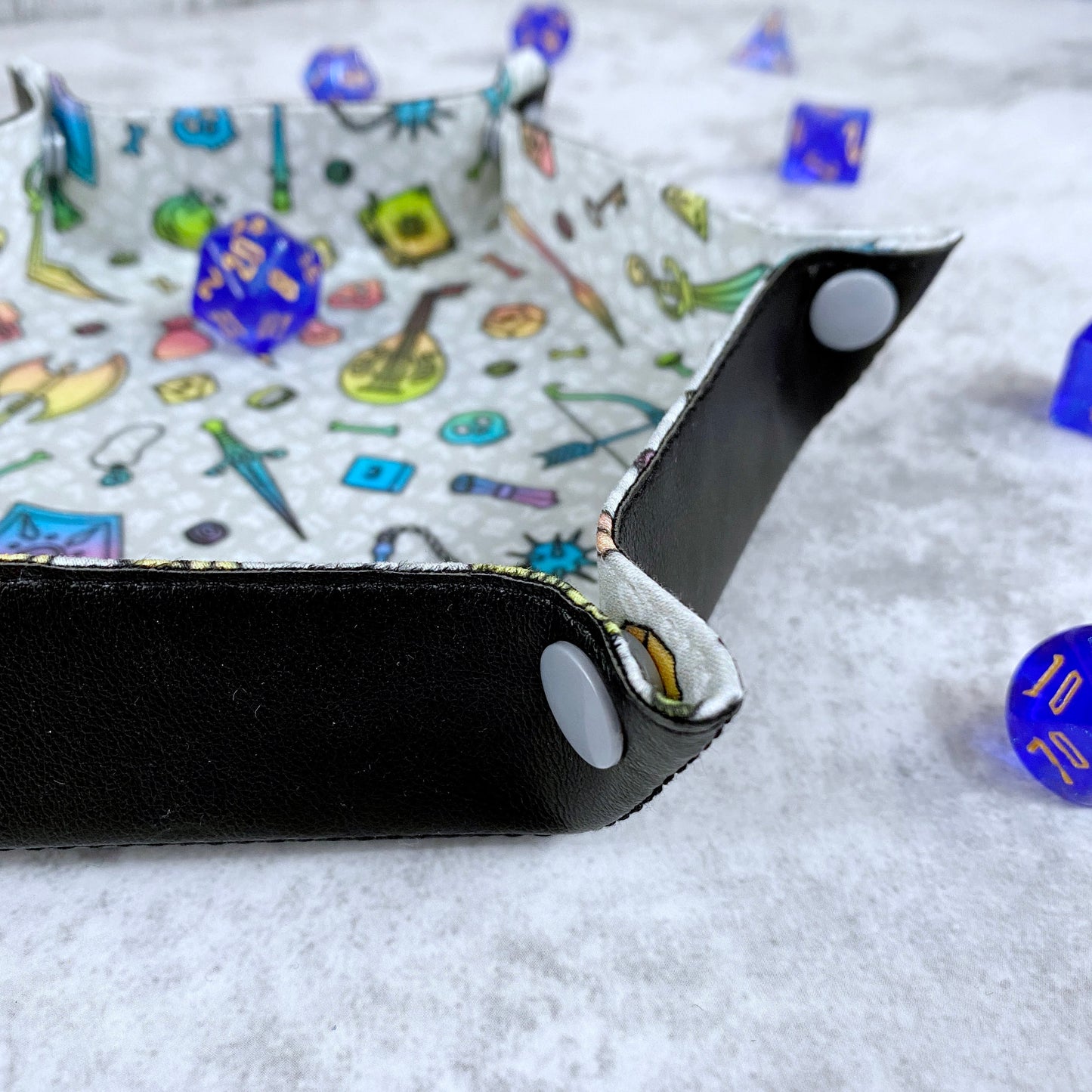 Rainbow Adventure Hex Snap Dice Tray