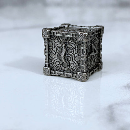 Dagger of Venom, Silver-tone