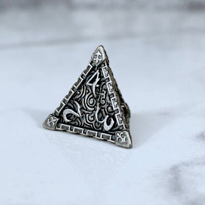 Dagger of Venom, Silver-tone
