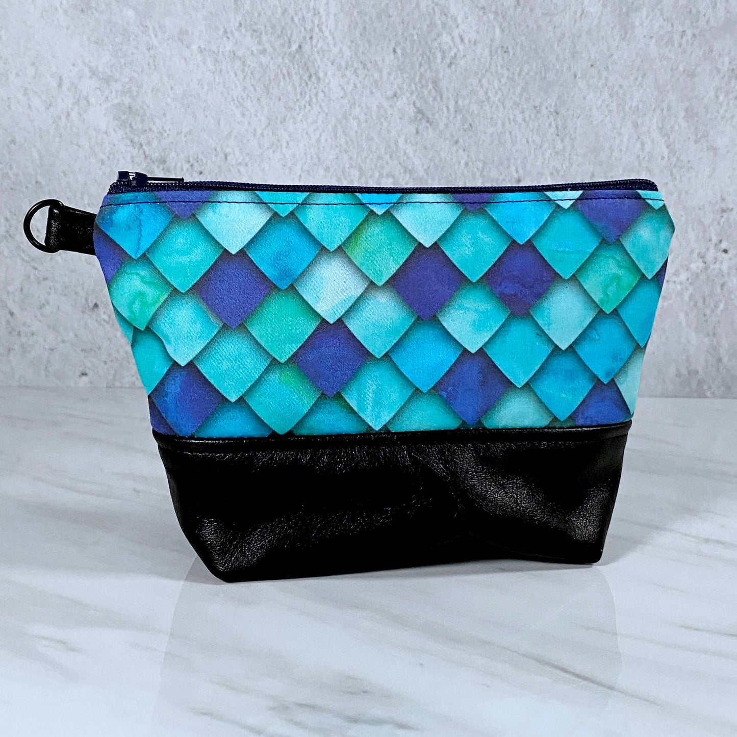 Dragon Scale Dice Zipper Bag