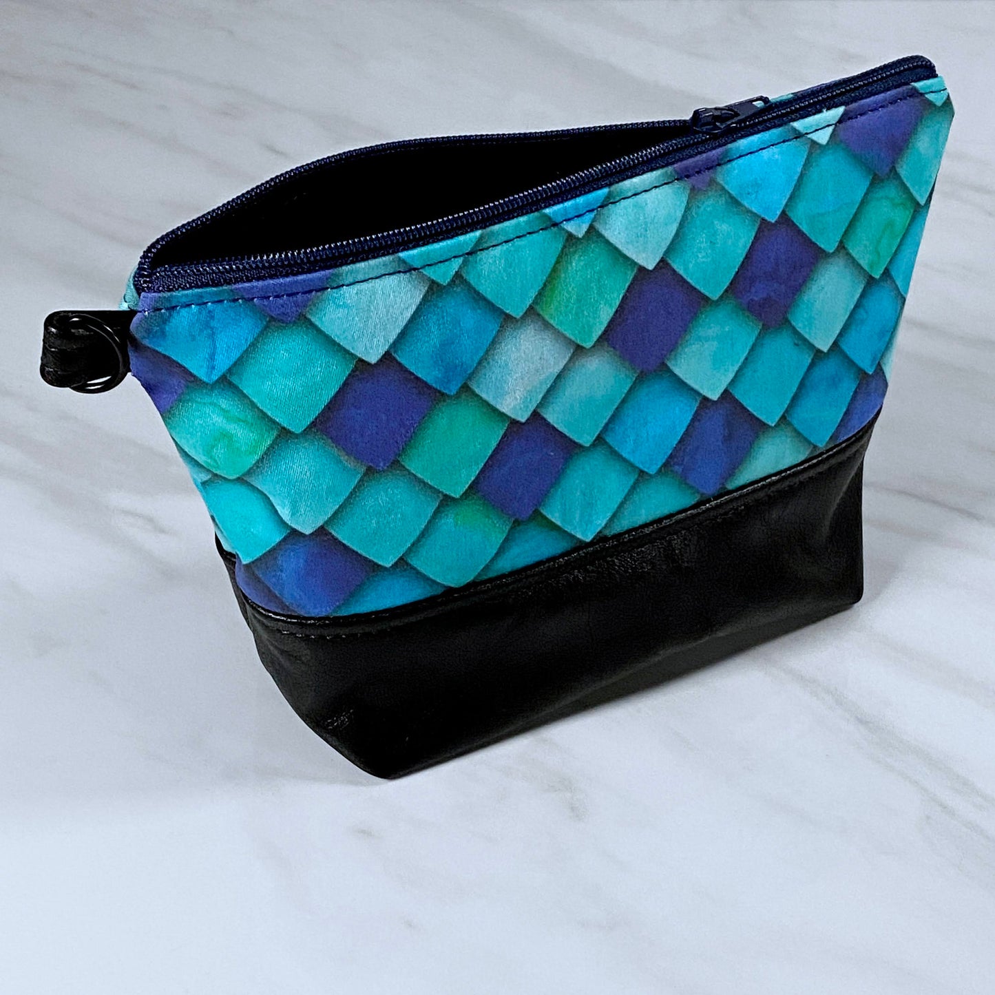 Dragon Scale Dice Zipper Bag