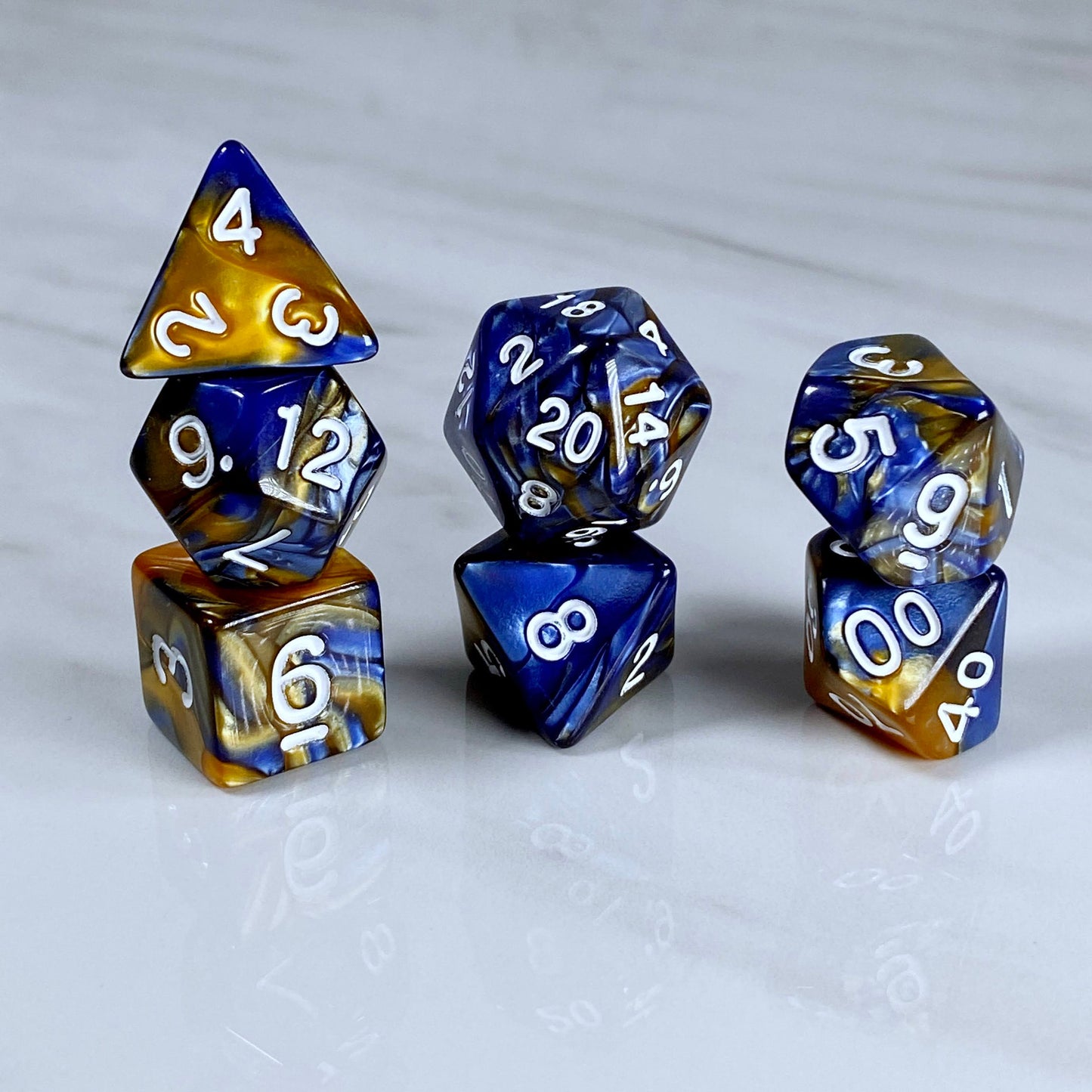 Fundamentals Blue & Gold Dice