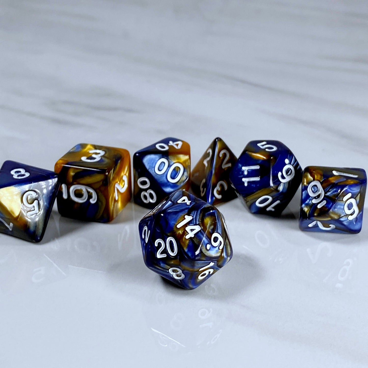 Fundamentals Blue & Gold Dice